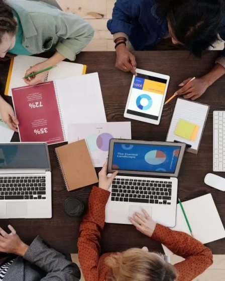 ilustrasi B2B digital marketing agency